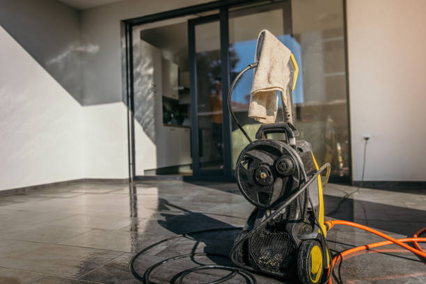 Professional Pressure Washing Services in Salamatof, AK